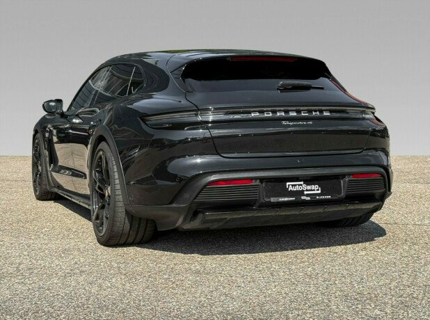 porsche-taycan-cross-turismo-elektrisitet-2022-big-10