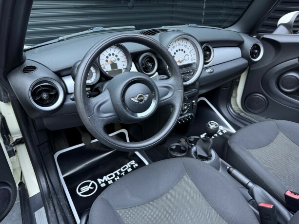 mini-cooper-bensin-2011-big-11