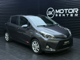 Toyota | Yaris | Elektrisitet+bensin | 2012