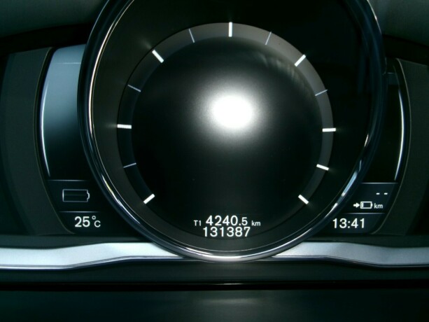 volvo-v60-elektrisitetdiesel-2015-big-14