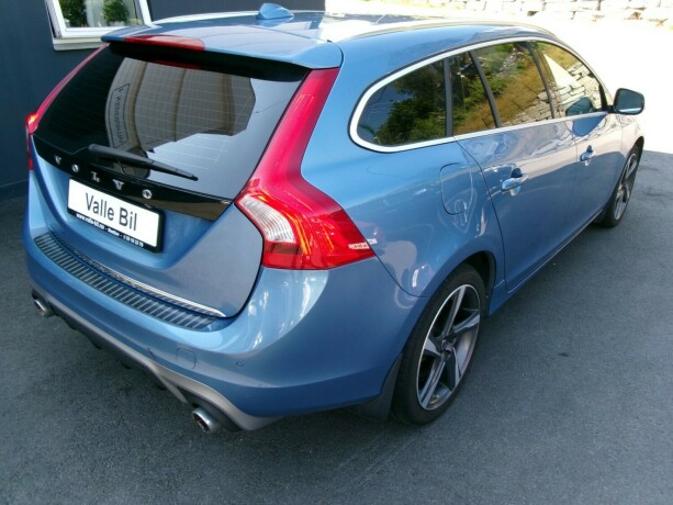 volvo-v60-elektrisitetdiesel-2015-big-5