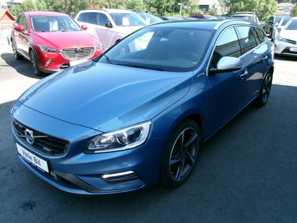 volvo-v60-elektrisitetdiesel-2015-big-2