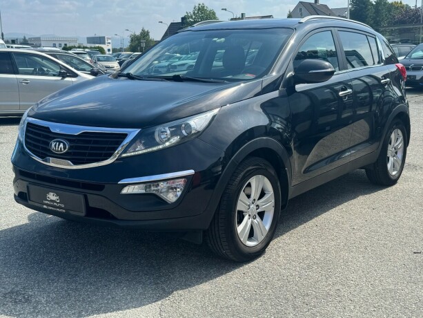 kia-sportage-bensin-2013-big-2