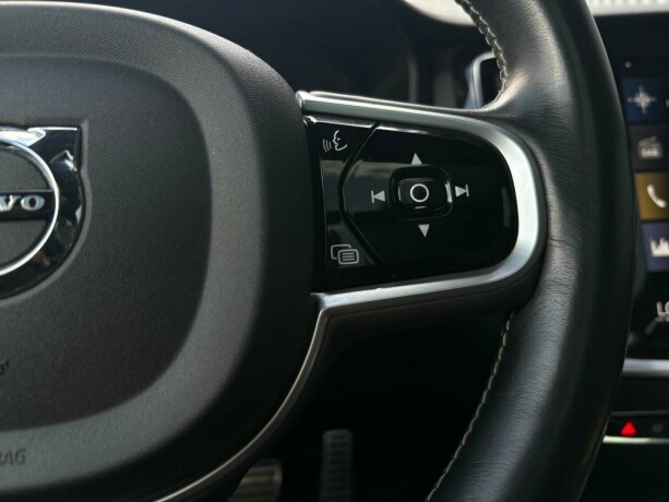volvo-v60-elektrisitetbensin-2019-big-21