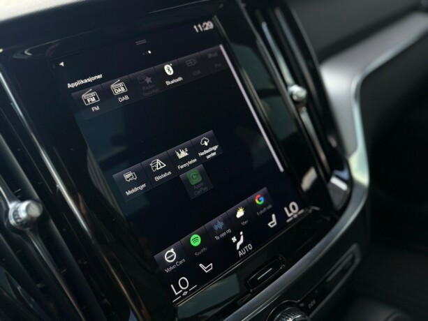 volvo-v60-elektrisitetbensin-2019-big-29