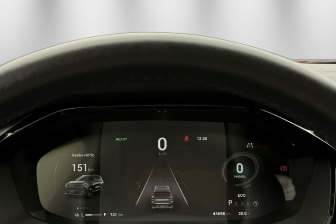 maxus-euniq-6-elektrisitet-2023-big-25