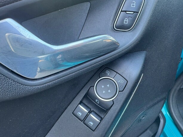 ford-fiesta-bensin-2018-big-14