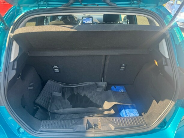 ford-fiesta-bensin-2018-big-16