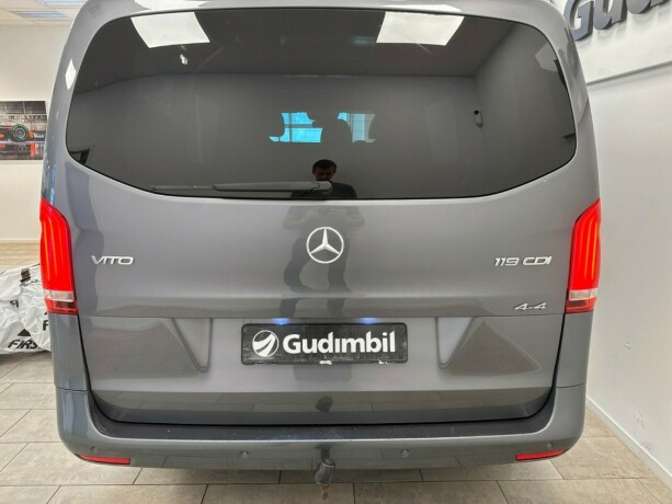 mercedes-benz-vito-diesel-2016-big-5