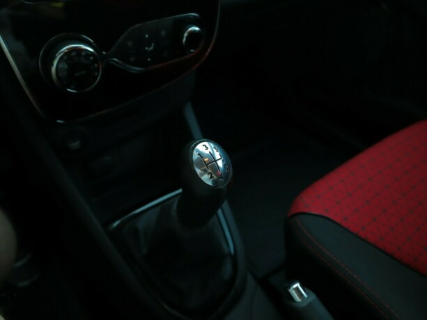renault-clio-diesel-2013-big-7