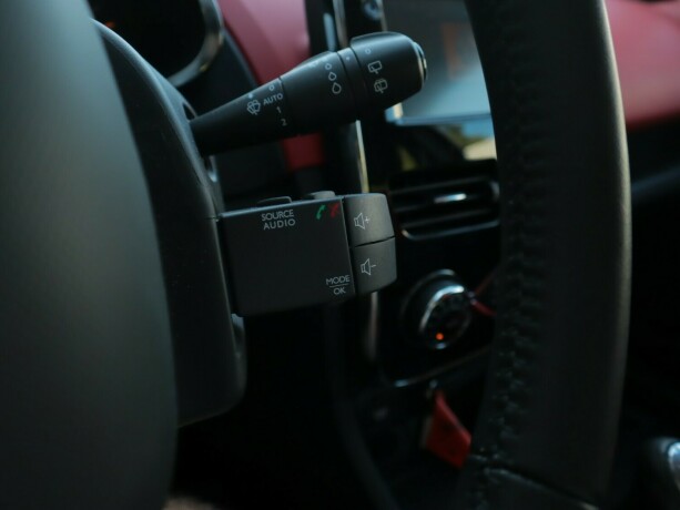 renault-clio-diesel-2013-big-11