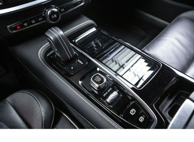 volvo-v60-elektrisitetbensin-2021-big-16