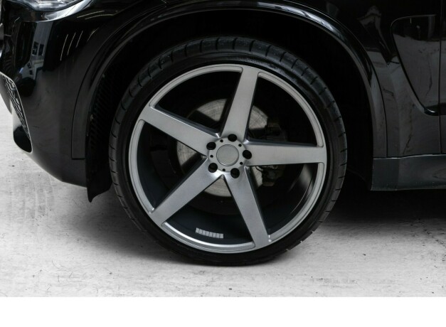 bmw-x5-diesel-2015-big-8