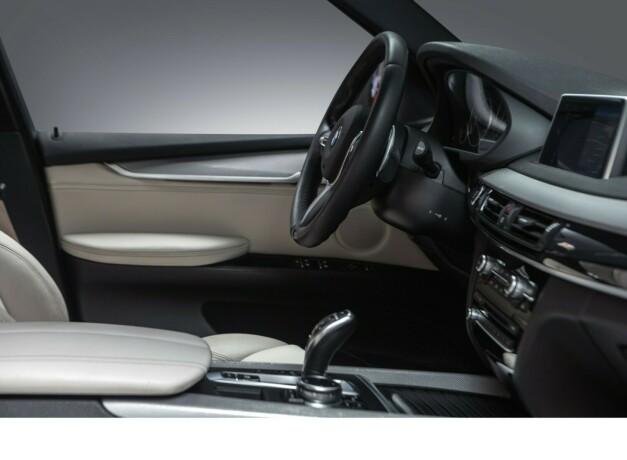 bmw-x5-diesel-2015-big-18