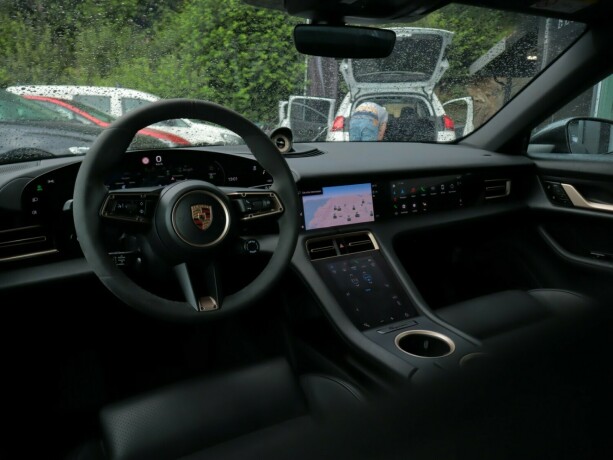 porsche-taycan-elektrisitet-2020-big-10