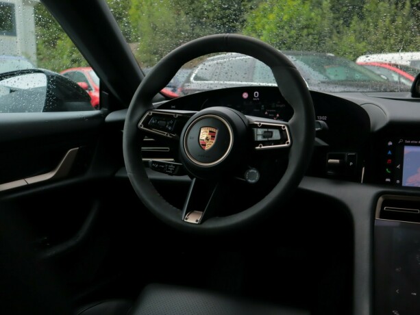 porsche-taycan-elektrisitet-2020-big-11