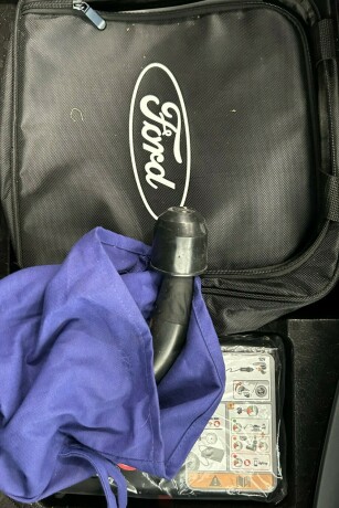 ford-mustang-mach-e-elektrisitet-2022-big-16