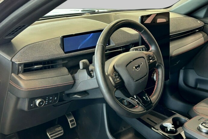 ford-mustang-mach-e-elektrisitet-2022-big-9