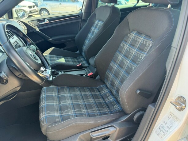 volkswagen-golf-elektrisitetbensin-2016-big-13
