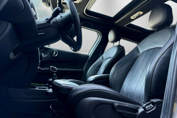 mini-countryman-elektrisitetbensin-2019-big-11