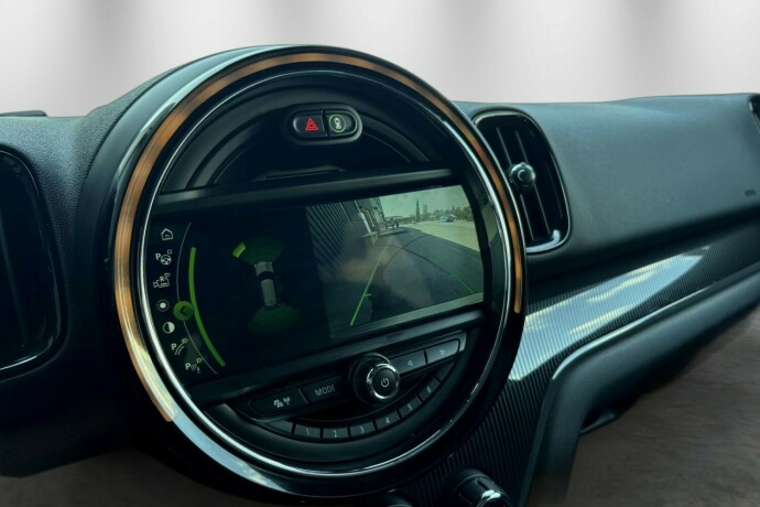 mini-countryman-elektrisitetbensin-2019-big-30
