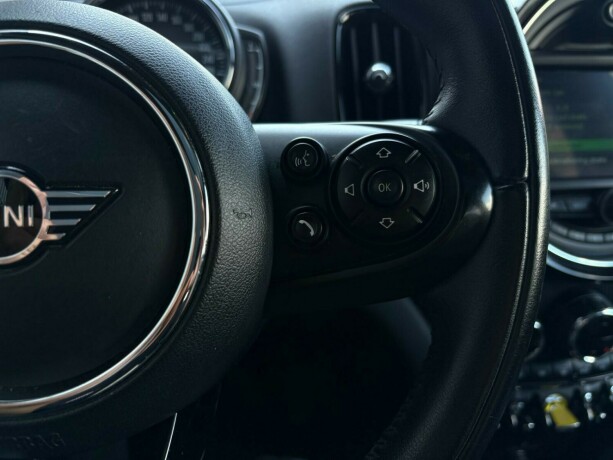 mini-countryman-elektrisitetbensin-2019-big-19
