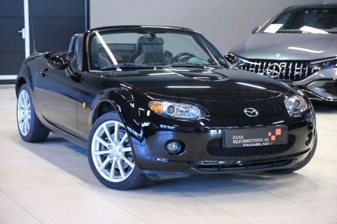 mazda-mx-5-bensin-2008-big-3
