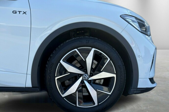 volkswagen-id4-gtx-elektrisitet-2023-big-11