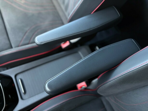 volkswagen-id4-gtx-elektrisitet-2023-big-31