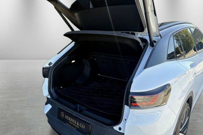 volkswagen-id4-gtx-elektrisitet-2023-big-8