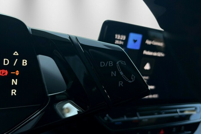 volkswagen-id4-gtx-elektrisitet-2023-big-25