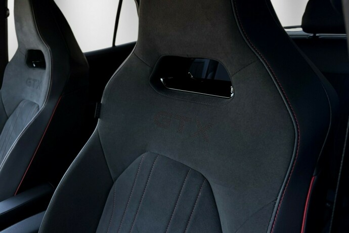 volkswagen-id4-gtx-elektrisitet-2023-big-37