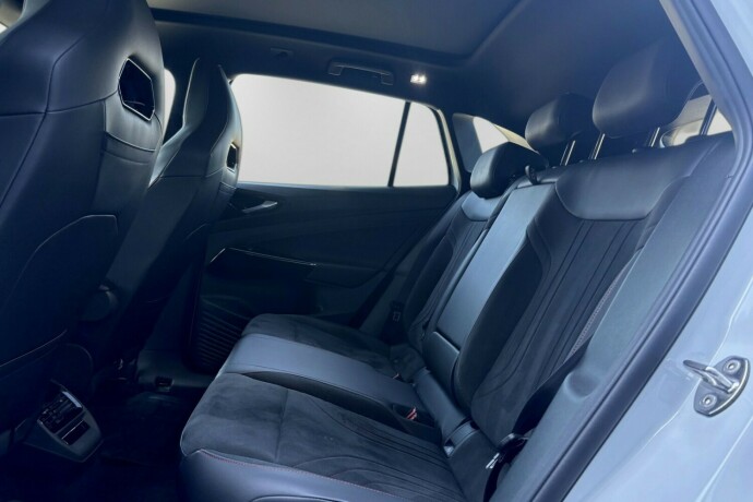 volkswagen-id4-gtx-elektrisitet-2023-big-36