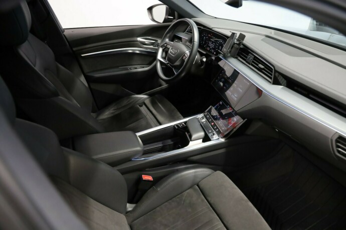 audi-e-tron-sportback-elektrisitet-2021-big-6