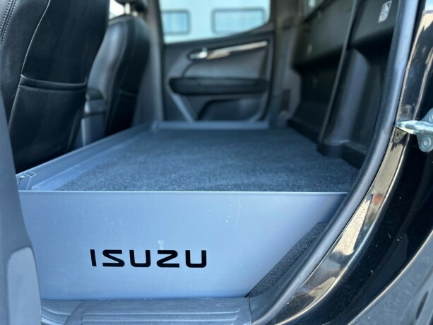 isuzu-d-max-diesel-2019-big-14