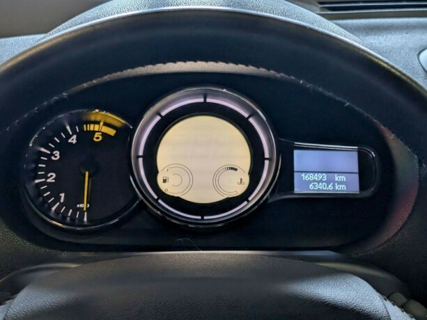 renault-megane-diesel-2012-big-16