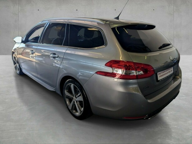 peugeot-308-bensin-2017-big-2