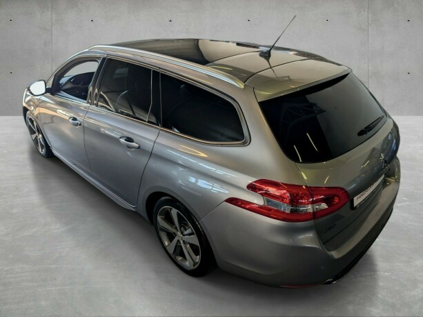 peugeot-308-bensin-2017-big-6