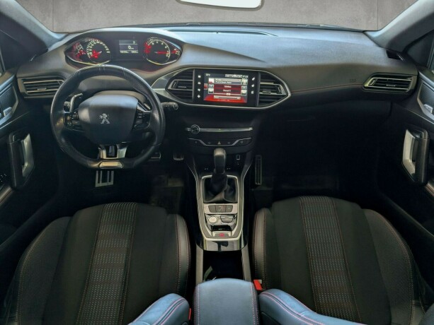 peugeot-308-bensin-2017-big-11