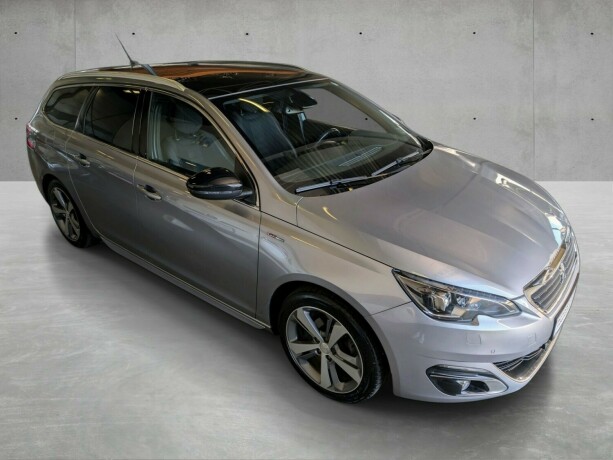 peugeot-308-bensin-2017-big-5