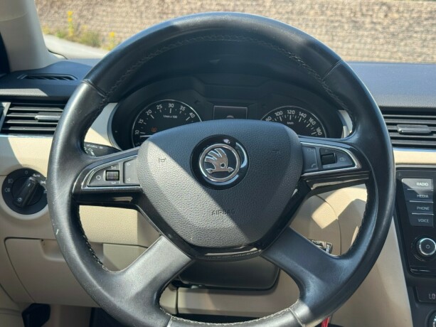 skoda-octavia-diesel-2014-big-10