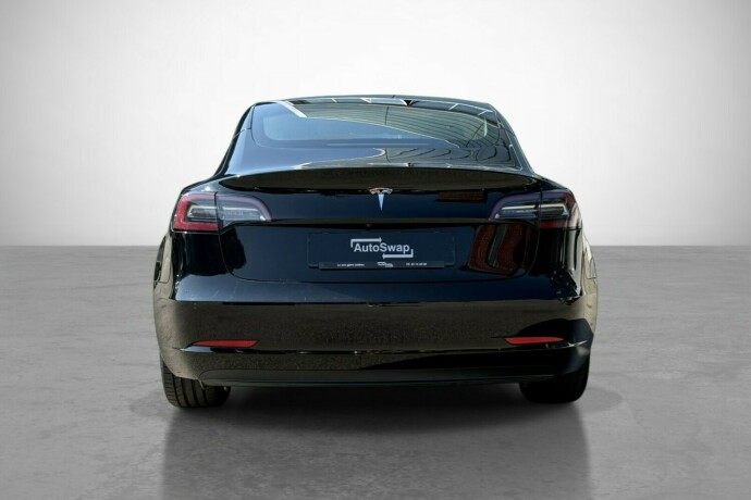tesla-model-3-elektrisitet-2019-big-9