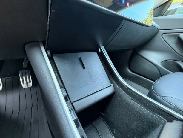 tesla-model-3-elektrisitet-2019-big-23