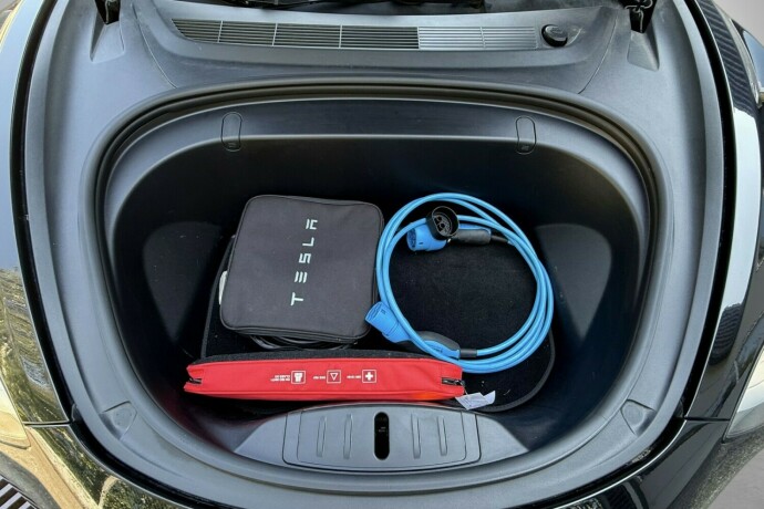 tesla-model-3-elektrisitet-2019-big-45