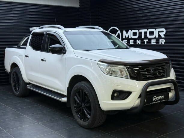 nissan-navara-diesel-2019-big-0