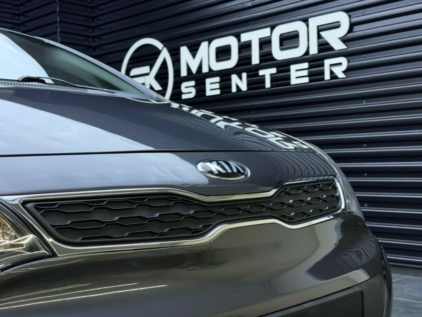 kia-rio-bensin-2015-big-4