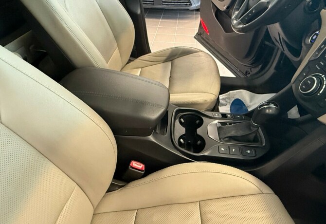 hyundai-santa-fe-diesel-2015-big-18