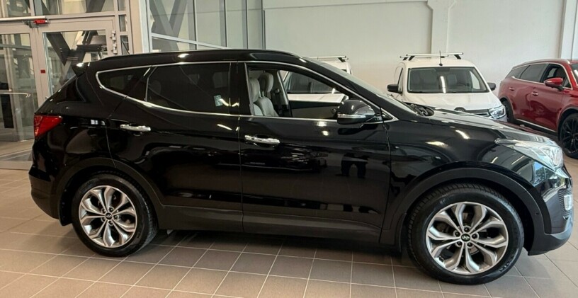 hyundai-santa-fe-diesel-2015-big-2