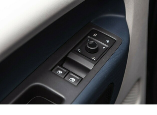 volkswagen-id-buzz-elektrisitet-2023-big-20
