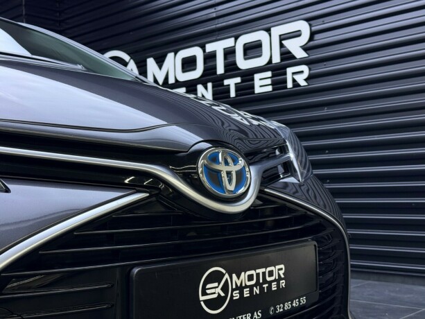 toyota-yaris-elektrisitetbensin-2016-big-4
